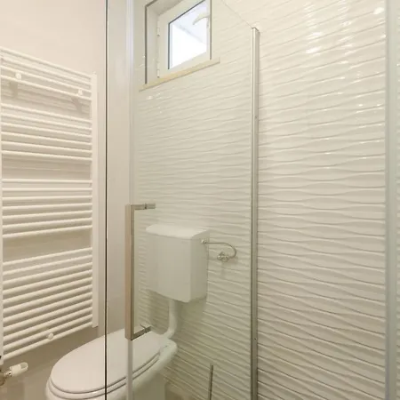 Donjerkovic2 Prizba, Blato Apartment *
