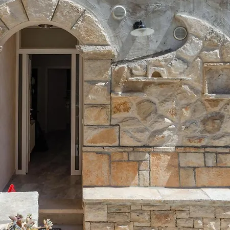 Apartment Donjerkovic2 Prizba, Blato