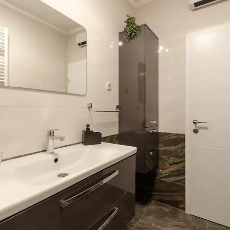 Apartman Donjerkovic2 Prizba, Blato Apartment Prizba