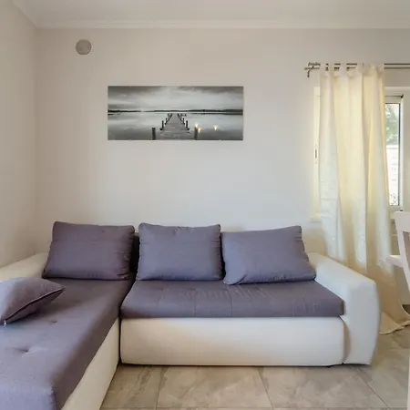 Apartman Donjerkovic2 Prizba, Blato Apartment Prizba